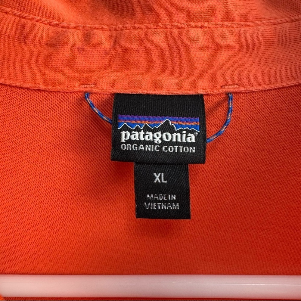 Patagonia Trout Fitz Roy Men's Quick Dry Polo Coral Size XL Organic Cotton - Picture 2 of 11